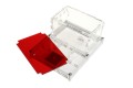 Biały domek- formikarium do hodowli mrówek z 6 komorami, z czerwoną pokrywą ochronną.